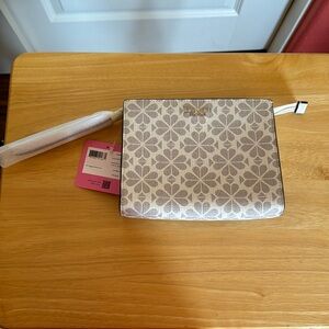 NWT Kate Spade clutch
